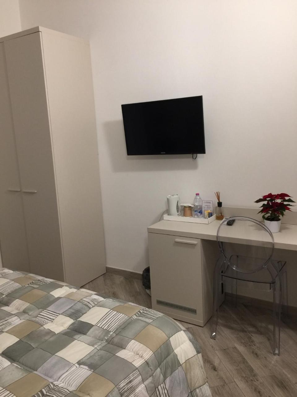B&B Ariston Pisa Tower Экстерьер фото